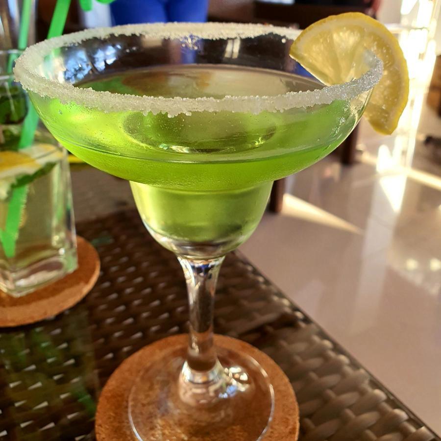 A Villas Resort & Restaurant Zamboanguita  Ngoại thất bức ảnh