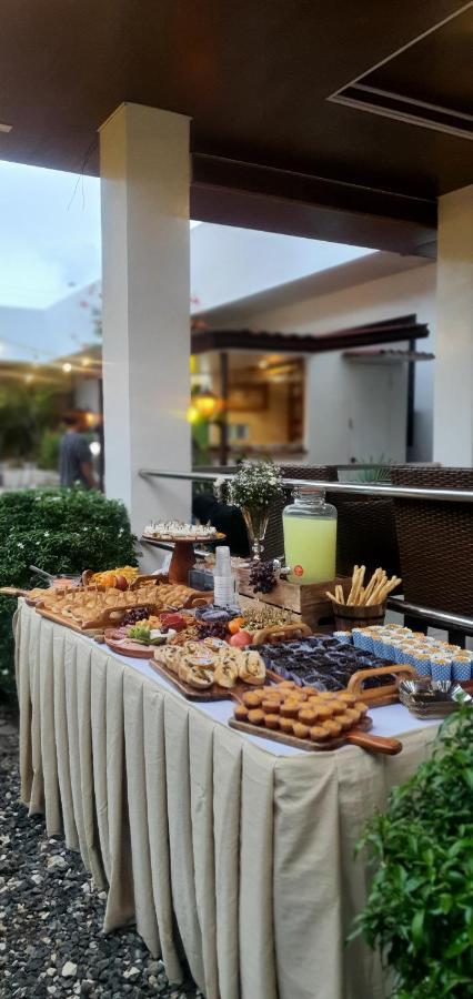 A Villas Resort & Restaurant Zamboanguita  Ngoại thất bức ảnh